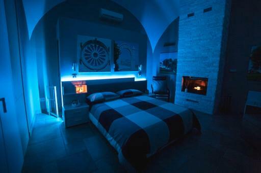 Oroverde Camere & Suite Nel Cuore Di Trani トラーニ エクステリア 写真